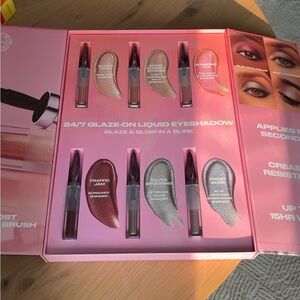 Adidas Glaze-On Liquid Eyeshadow Set - Burgundy and Silver
